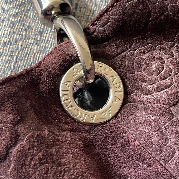 Arcadia Purple leather/suede Floral Embossed Handbag. - Picture 13 of 16